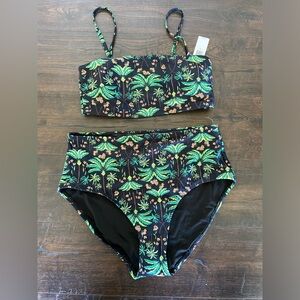 Old navy two piece swim suit